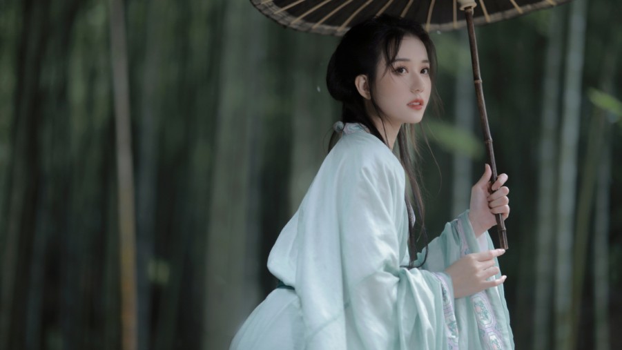 人教版七年级上册五单元作文：我爱我家